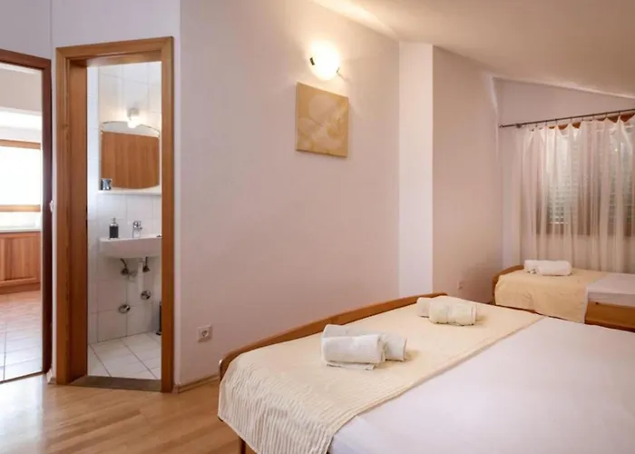 Dolac Side - Two Bedroom 2 * Hvar Town